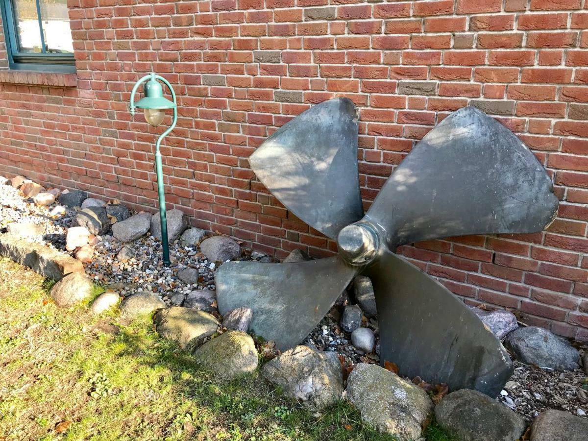 "Steuerbord" By Ferienhaus Strandgut Born Luaran gambar